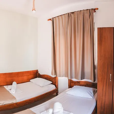 μpasias Apartman *