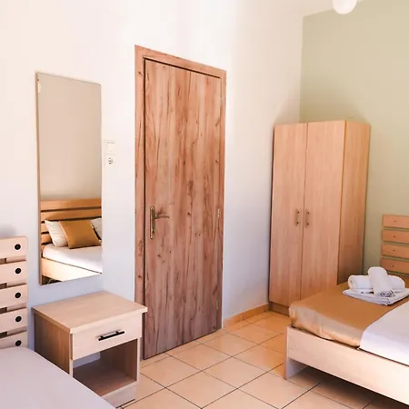 μpasias Apartman Paralía